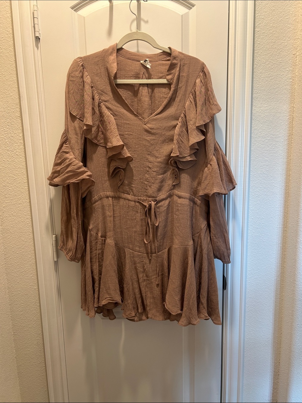 LAWLESS Ruffled Tunic Dress in Dusty Mauve